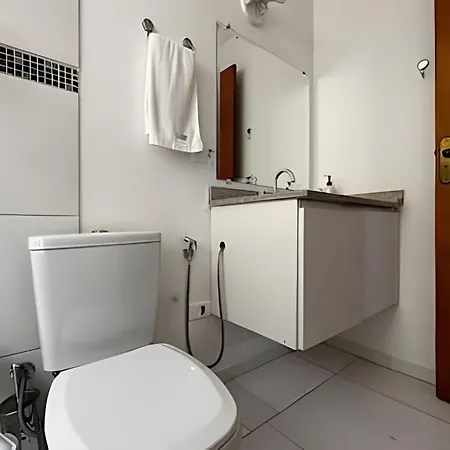 Suites Saint Louis - Conforto Do Lado Do Centro Turistico Campos do Jordão Exterior photo